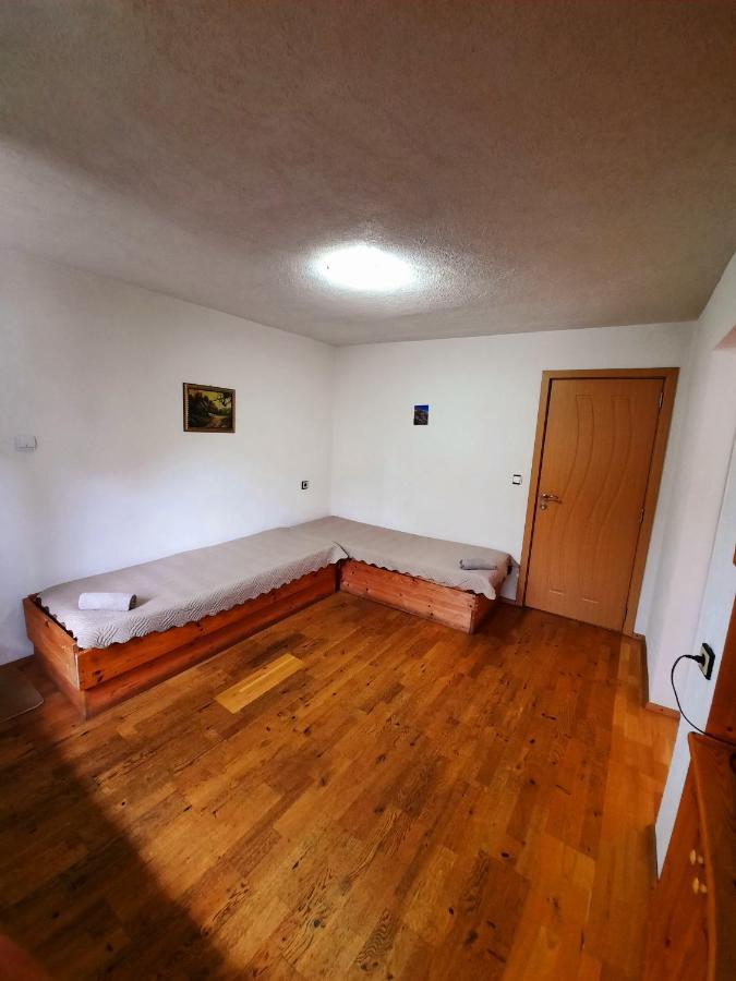 Guesthouse Classic Dospat Luaran gambar
