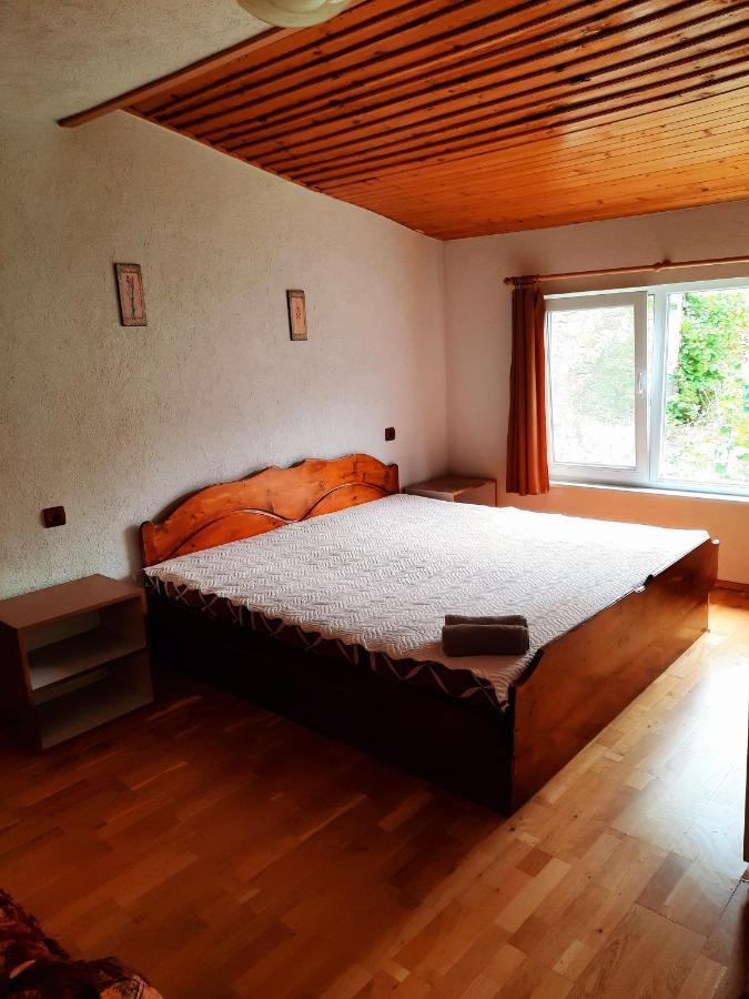 Guesthouse Classic Dospat Luaran gambar