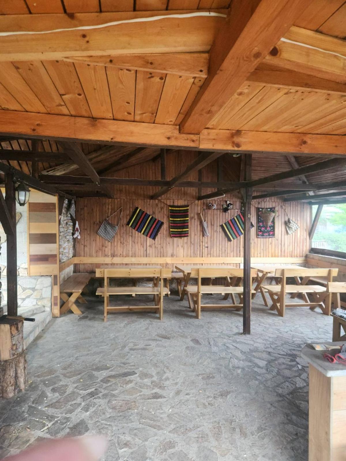 Guesthouse Classic Dospat Luaran gambar